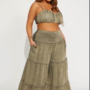 Crochet Maxi Dress V-Neckline Stretch 100% Acrylic Imported